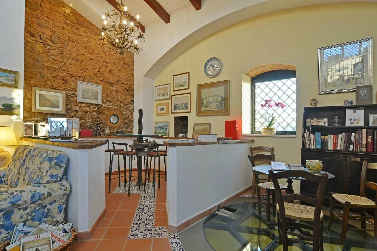 Tenuta Rasocolmo Messina Villa